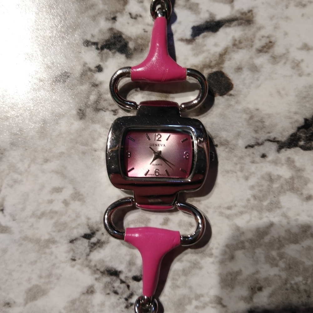 Women's Geneva Quartz Watch